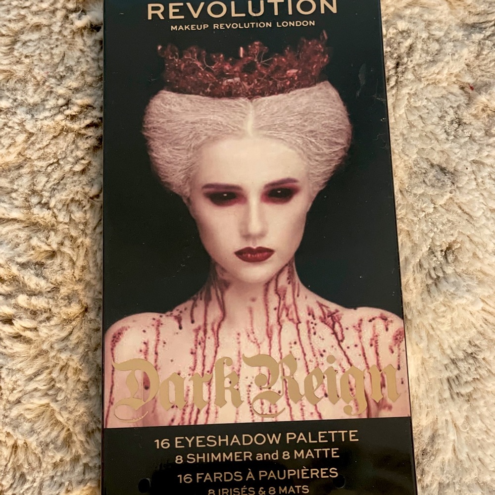 Makeup Revolution Dark Reign Eyeshadow Palette
